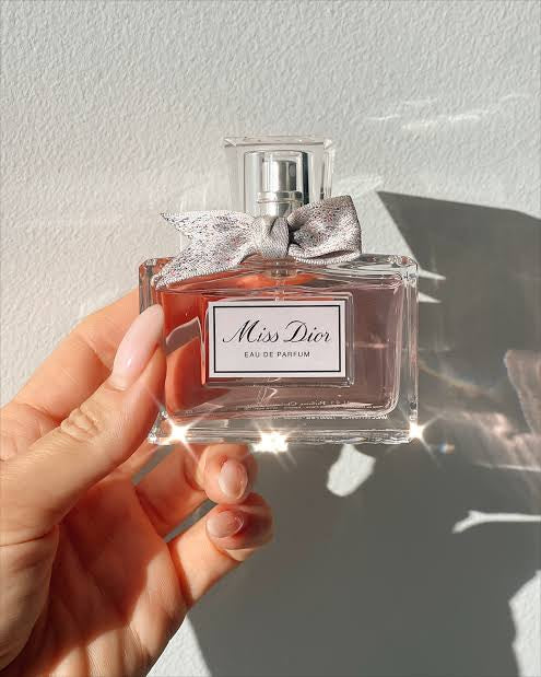 Miss Dior perfume