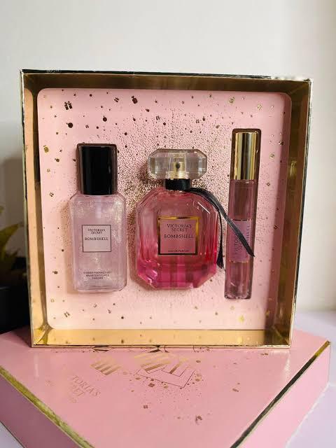 Victoria Secret Holiday Collection Gift Set